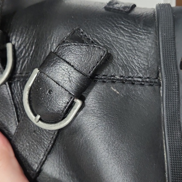 Sorel | Black Ankle Boots - Picture 5 of 12